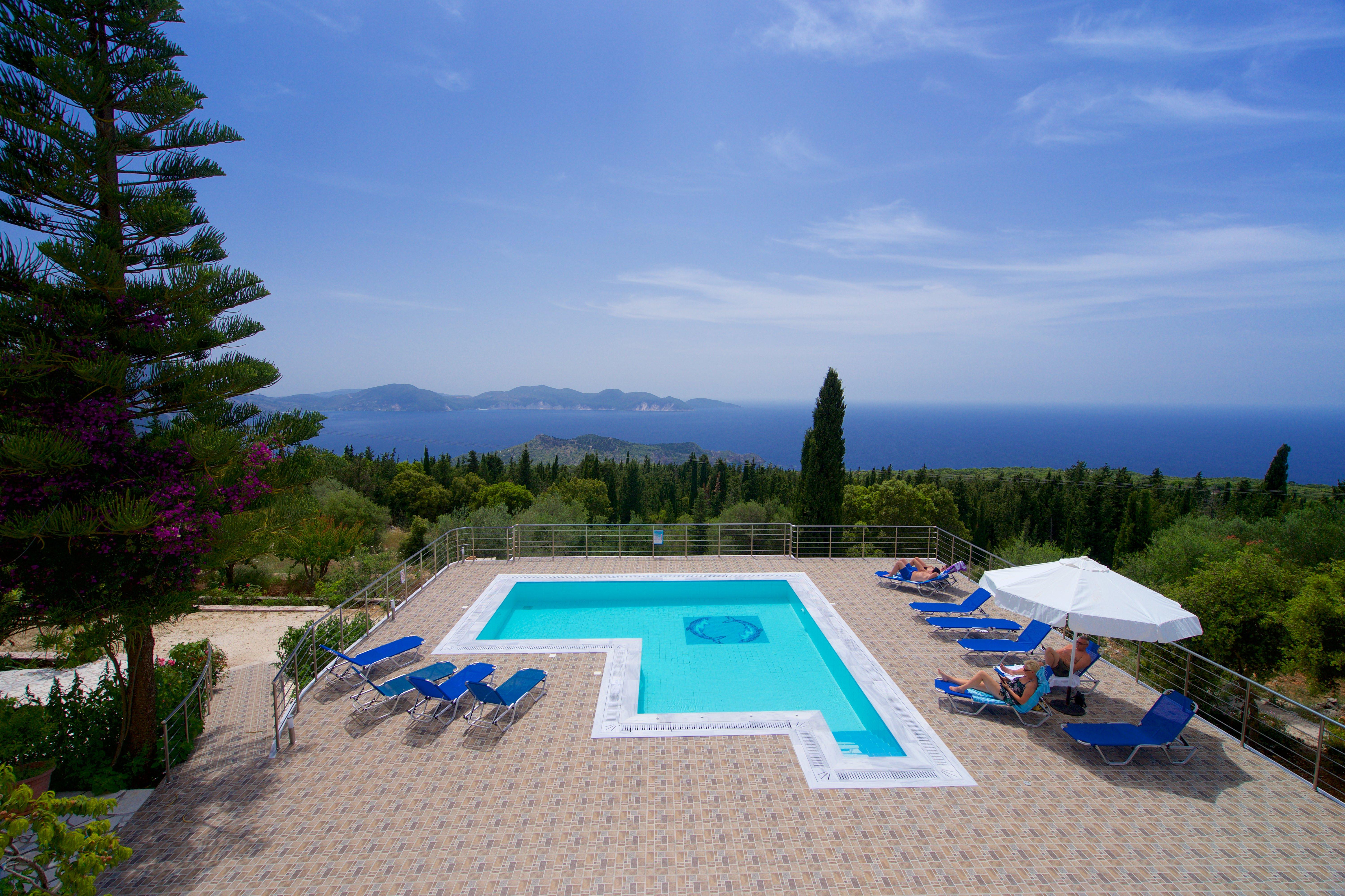 Studios Vrionis Panoramic Sunset Mesovounia  Buitenkant foto